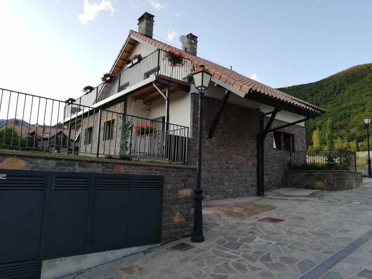 Ferienwohnung Casa Cotefablo Aloj Sorrosal Gavin Biescas Exterior foto
